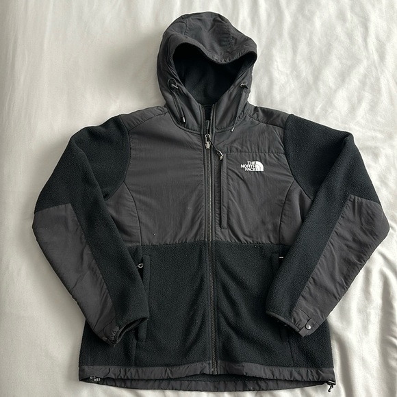 The North Face Jackets & Blazers - North Face Denali Fleece